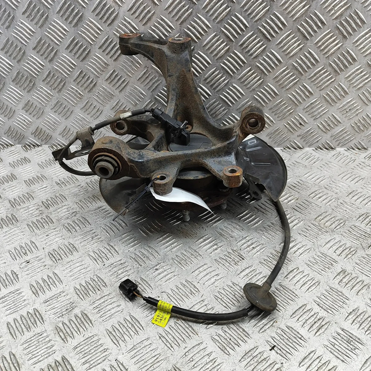 Porte-moyeu arrière droit Kia Ceed III image 4