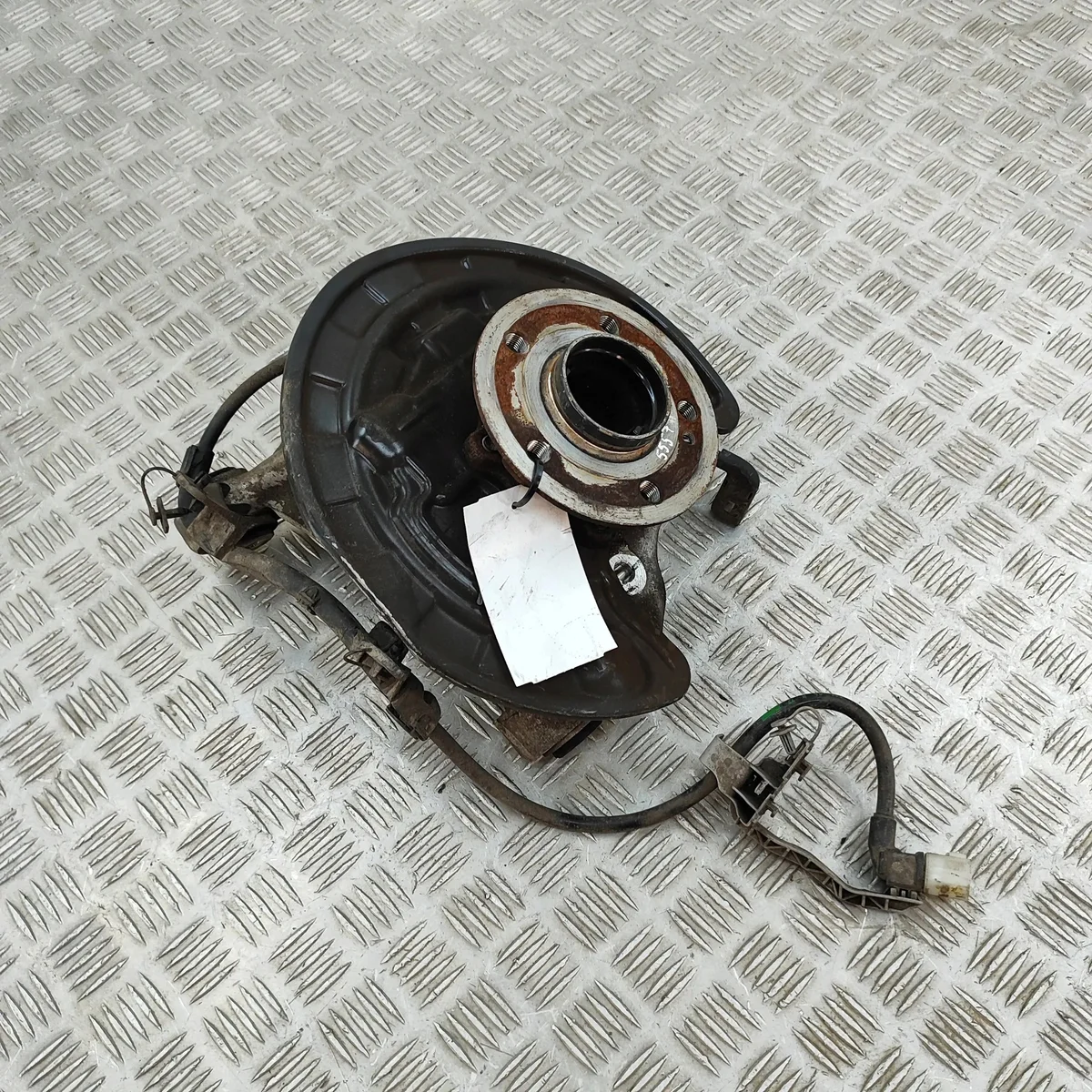 MERCEDES-BENZ A2470500 Brazo de suspensión trasero izquierdo