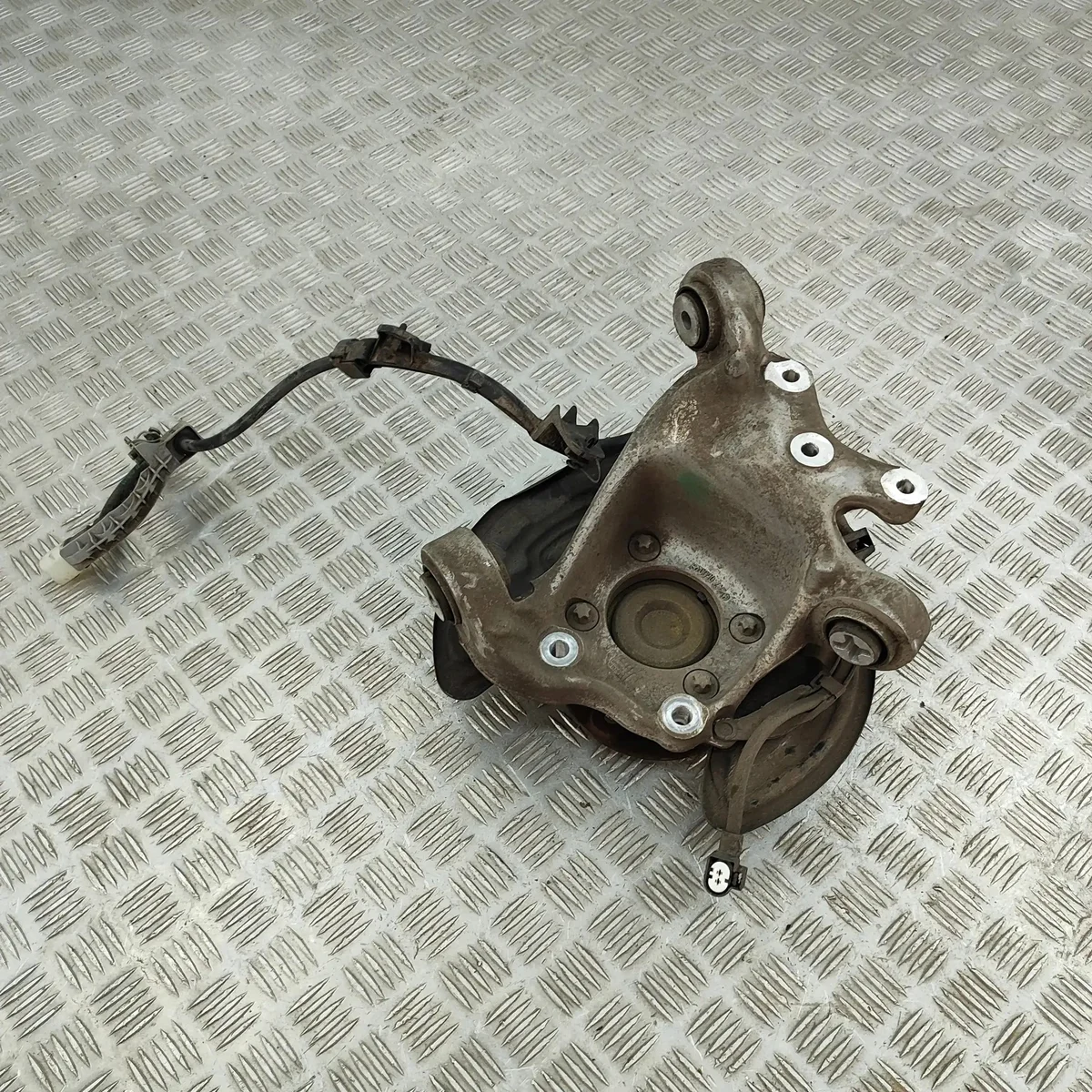 Mercedes-Benz CLA C118 Bärarm Bak A2473502400 image 4