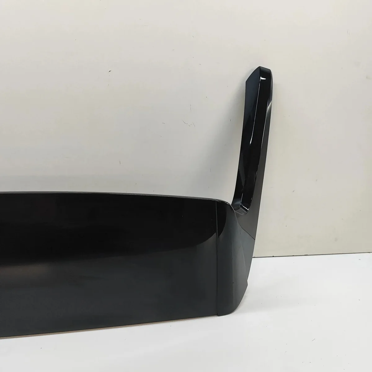 Spoiler de coffre Toyota RAV4 V (A5, H5) image 4