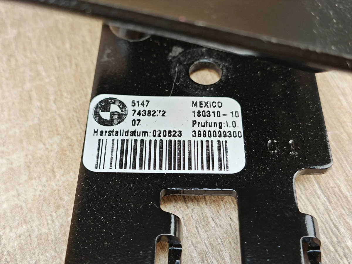 Befestigung Netz Kofferraum Hinten Rechts BMW X5 G05 LCI image 5