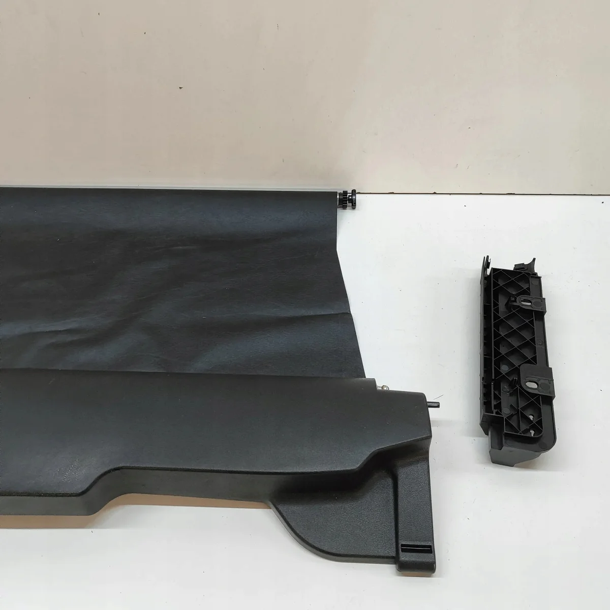 Rollo Kofferraum Mercedes E Cabrio A207 gebraucht image 3