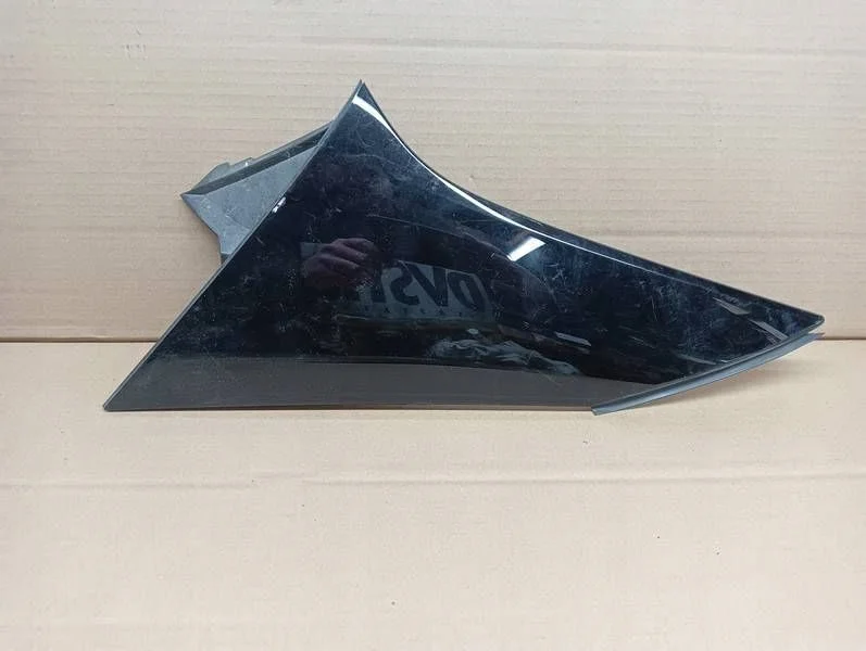 Spoiler baklucka VW ID.4 vänster 11A827939D