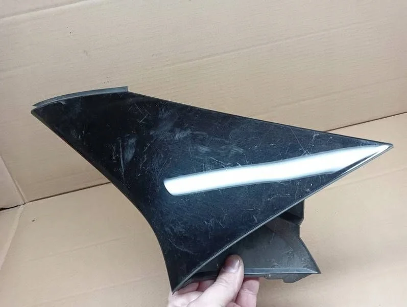 Spoiler baklucka VW ID.4 vänster 11A827939D image 3