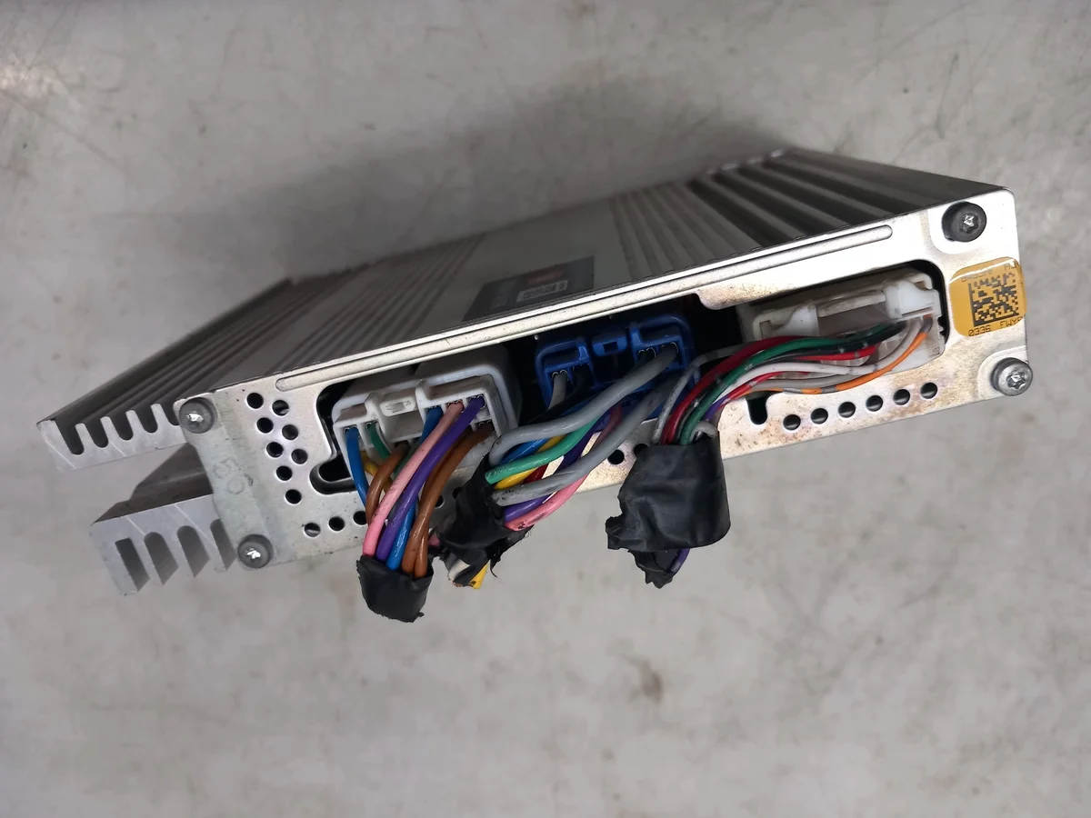 Verstärker Radio Toyota Camry 86280-0W390 image 4