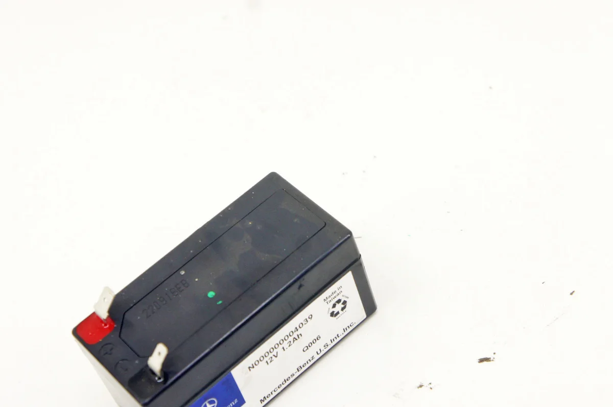 VR015 Mercedes GL450 x166 Batterie N000000004039 image 4