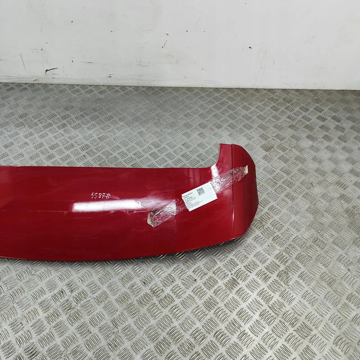 Spoiler Kia Niro II 87210AT000 Gebruikt image 3