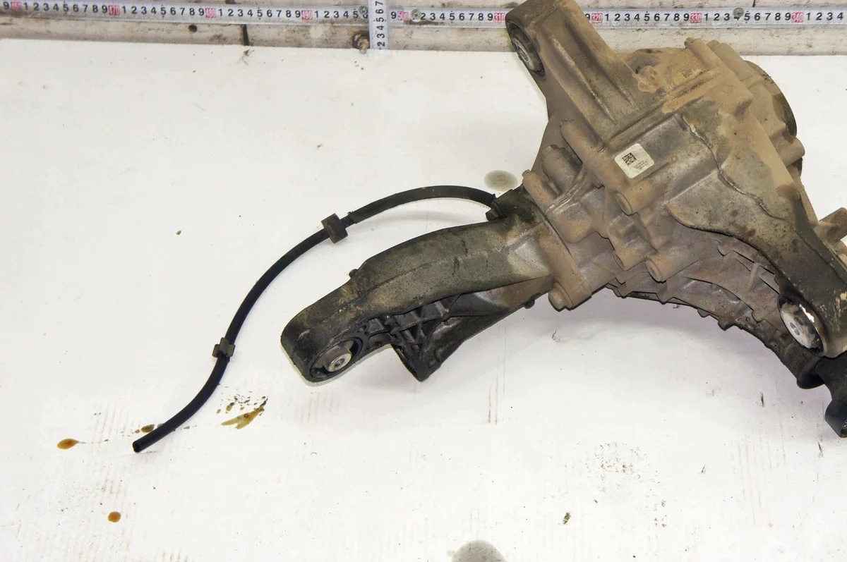 Differential vorne Mercedes GL450 x166 4.7 V8 image 3
