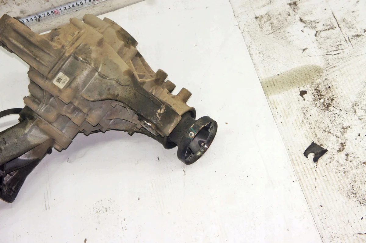 Differential vorne Mercedes GL450 x166 4.7 V8 image 5