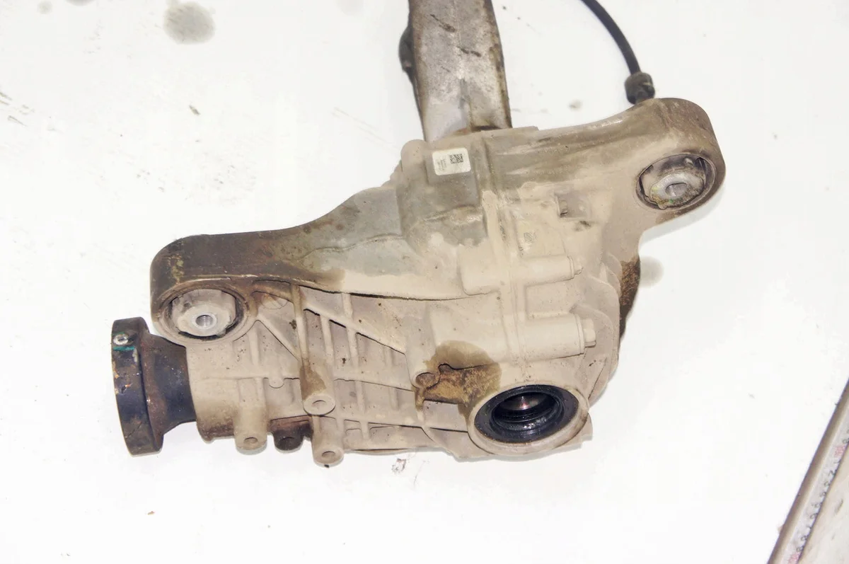 Differential vorne Mercedes GL450 x166 4.7 V8 image 7