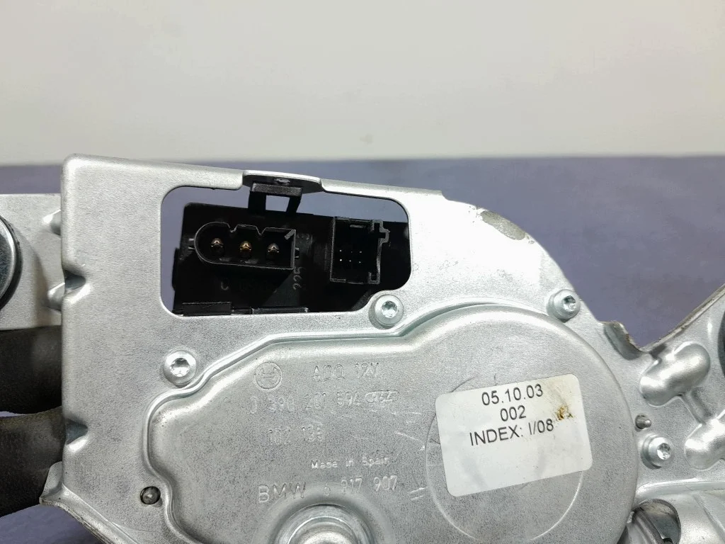 Motor Limpiaparabrisas BMW X3 E83 Trasero Usado image 4