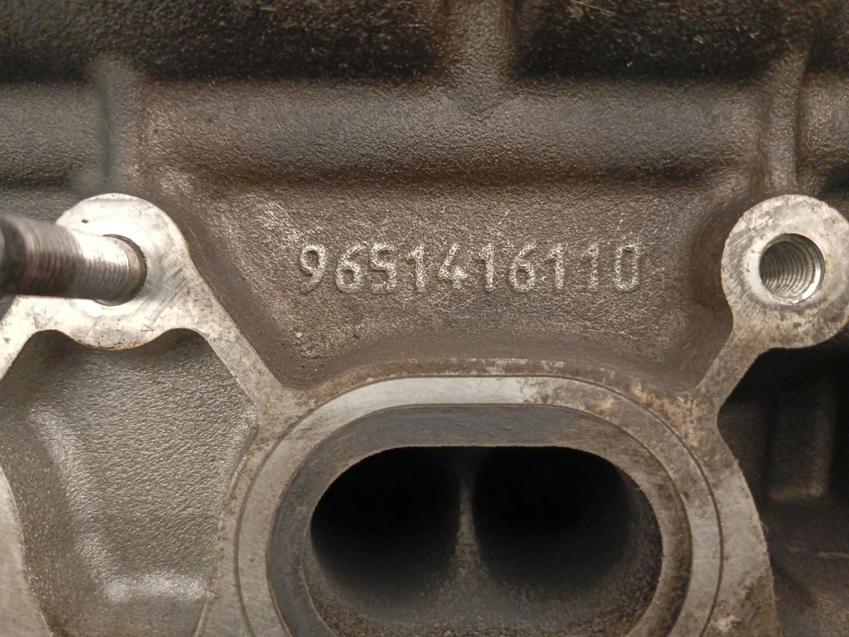 Culata Citroen C5 III Picasso 1.8 16V 6FY