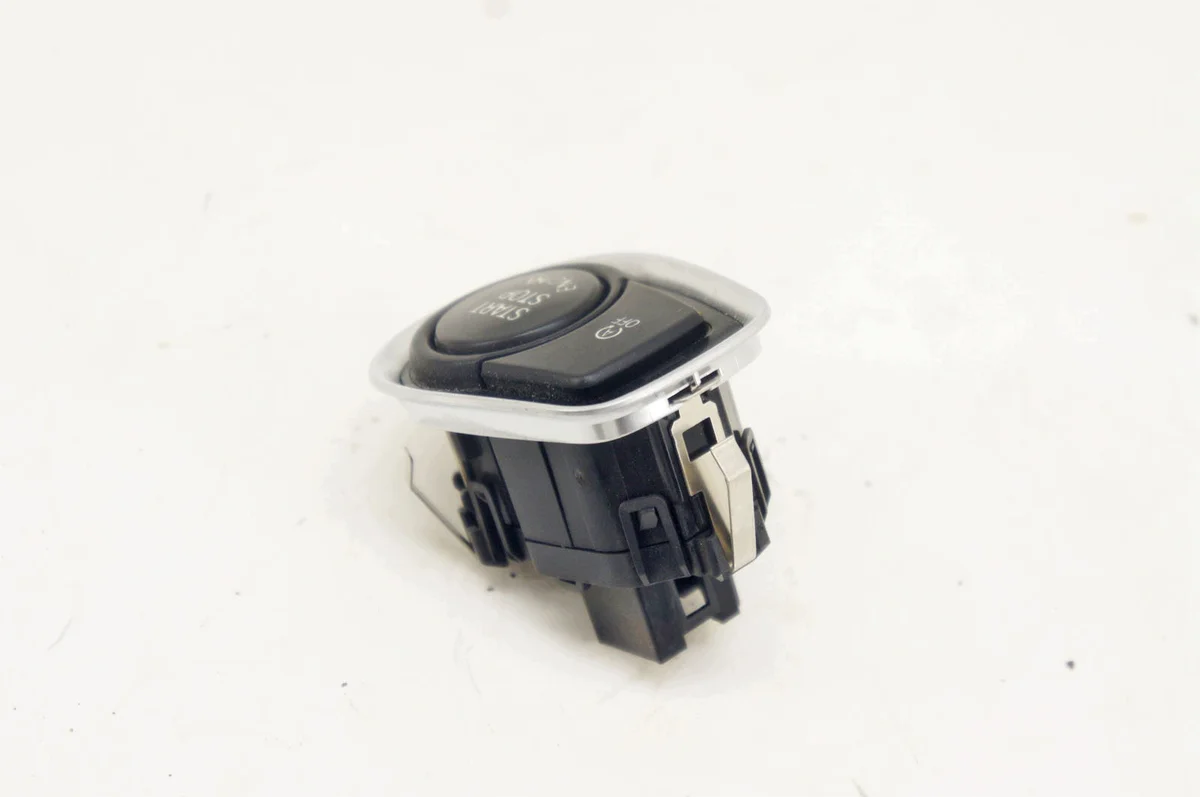 BMW 2 F46 F45 Start Stop Panel VV079 image 5