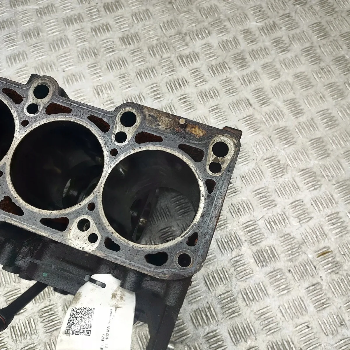 Audi 06F103021H Blocco Motore Usato image 6