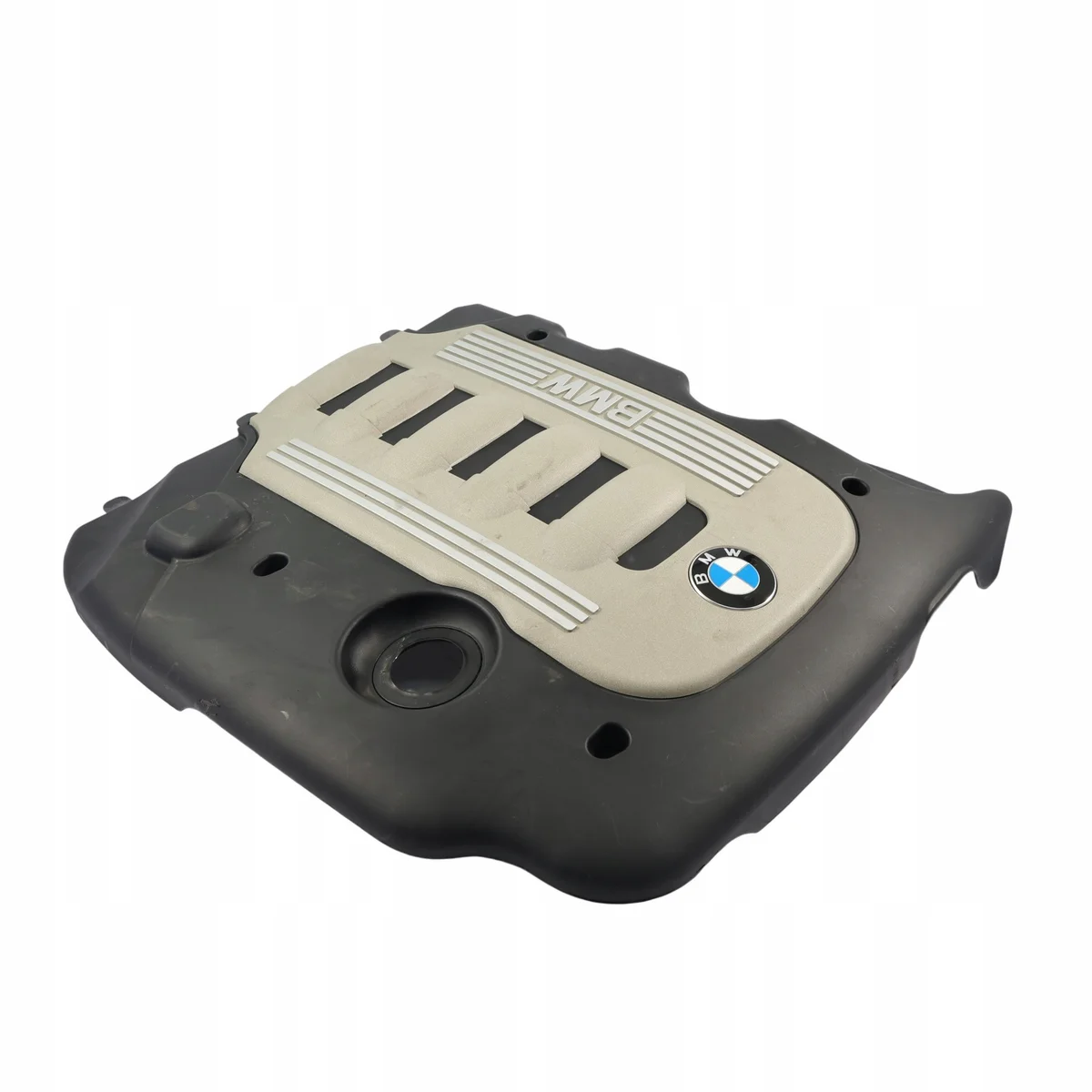 BMW E60 E90 335D 535D M57N2 Couvercle Moteur image 9