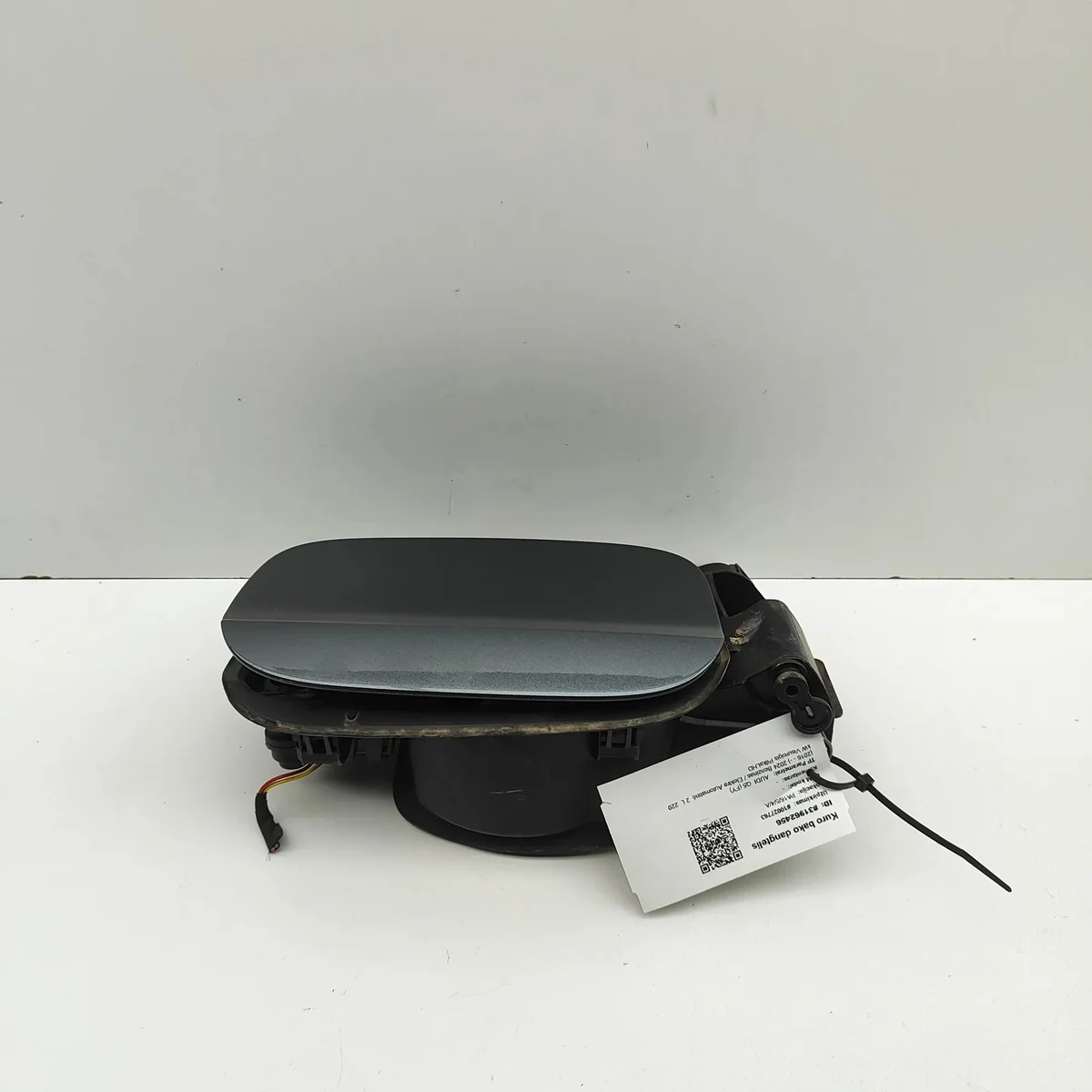 Audi Q5 (FY) tanklock 80A810593 image 3