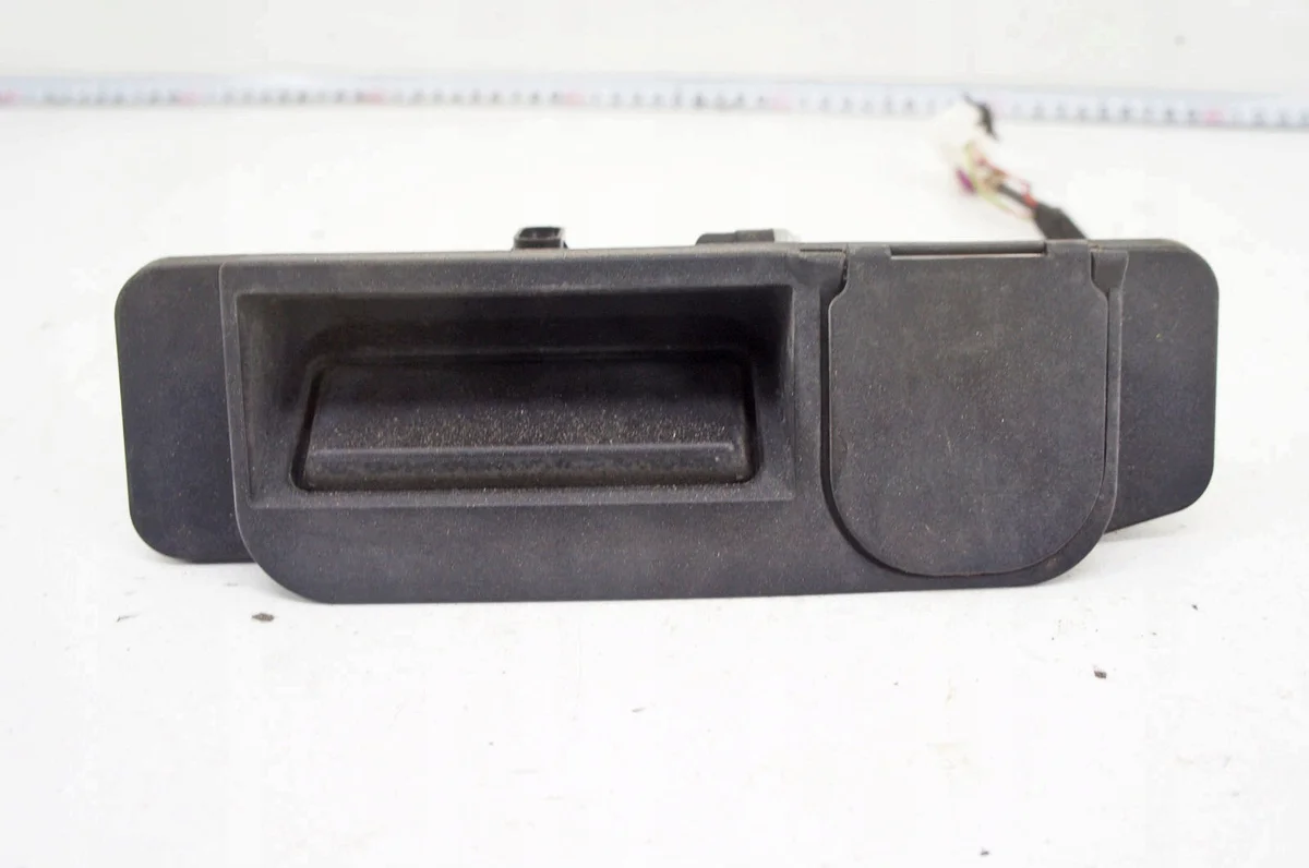 Mikroschalter Kofferraumklappe Mercedes CLA C117 image 3