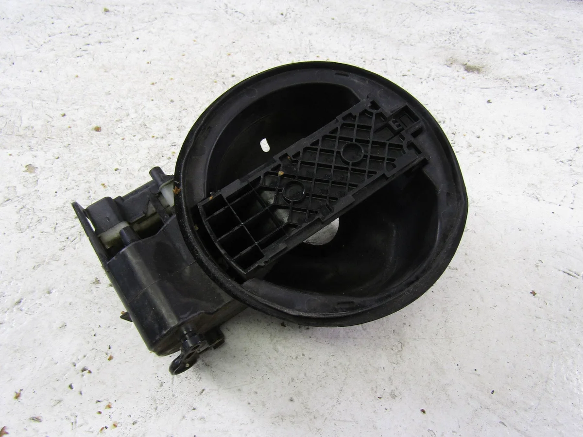 Opel Adam Klappe Tankdeckel 13433210 image 5