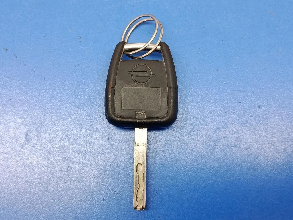 Zündschloss Opel Zafira A 2.0DTI 90589313 gebraucht image 9