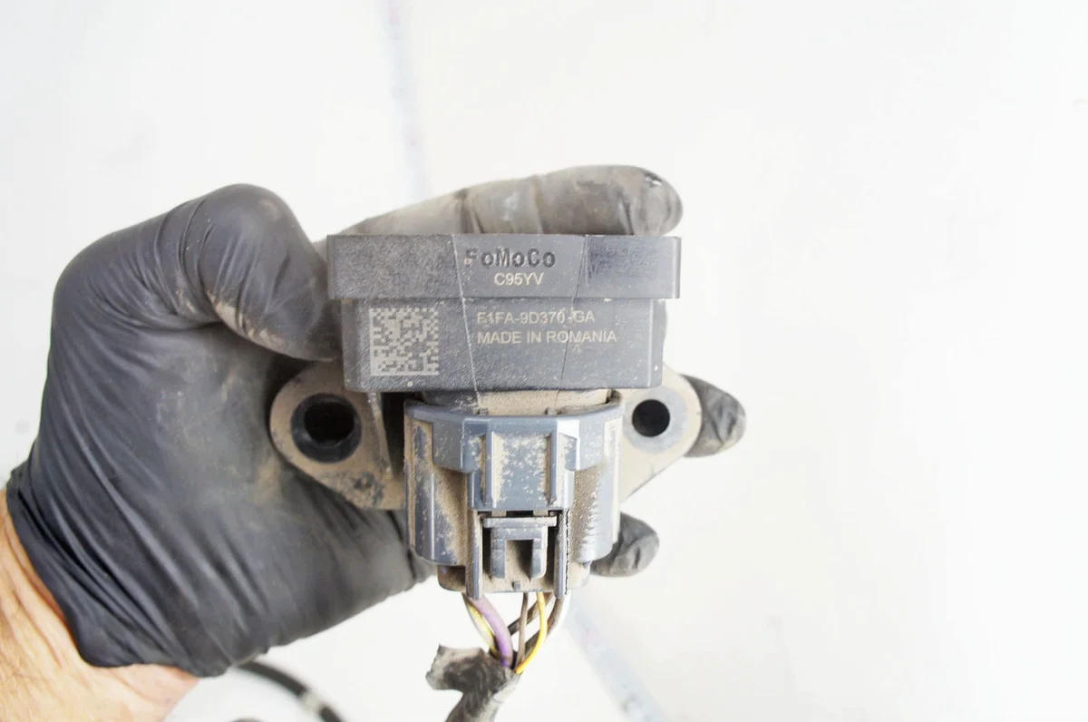 Ford Focus Mk4 1.0 Kraftstoffpumpenmodul VT235 image 4