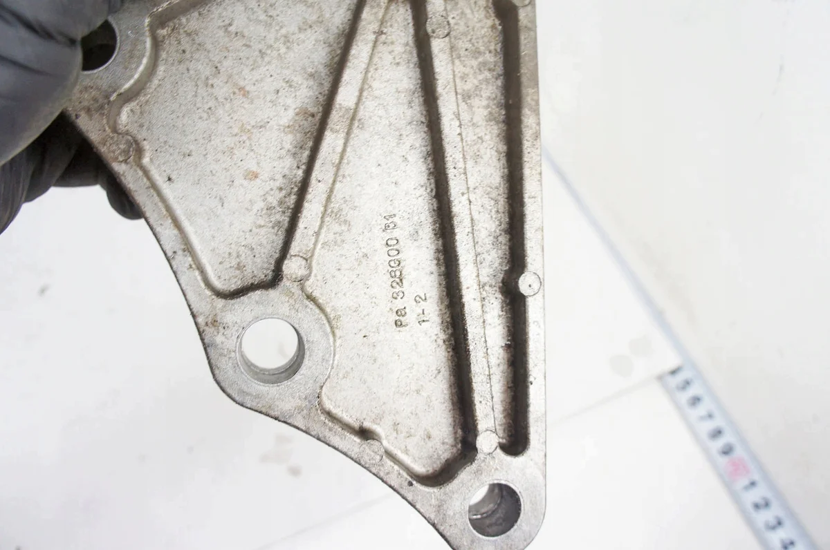 Ford Focus Mk4 1.0 Getriebehalter VT221-AR96039 image 4