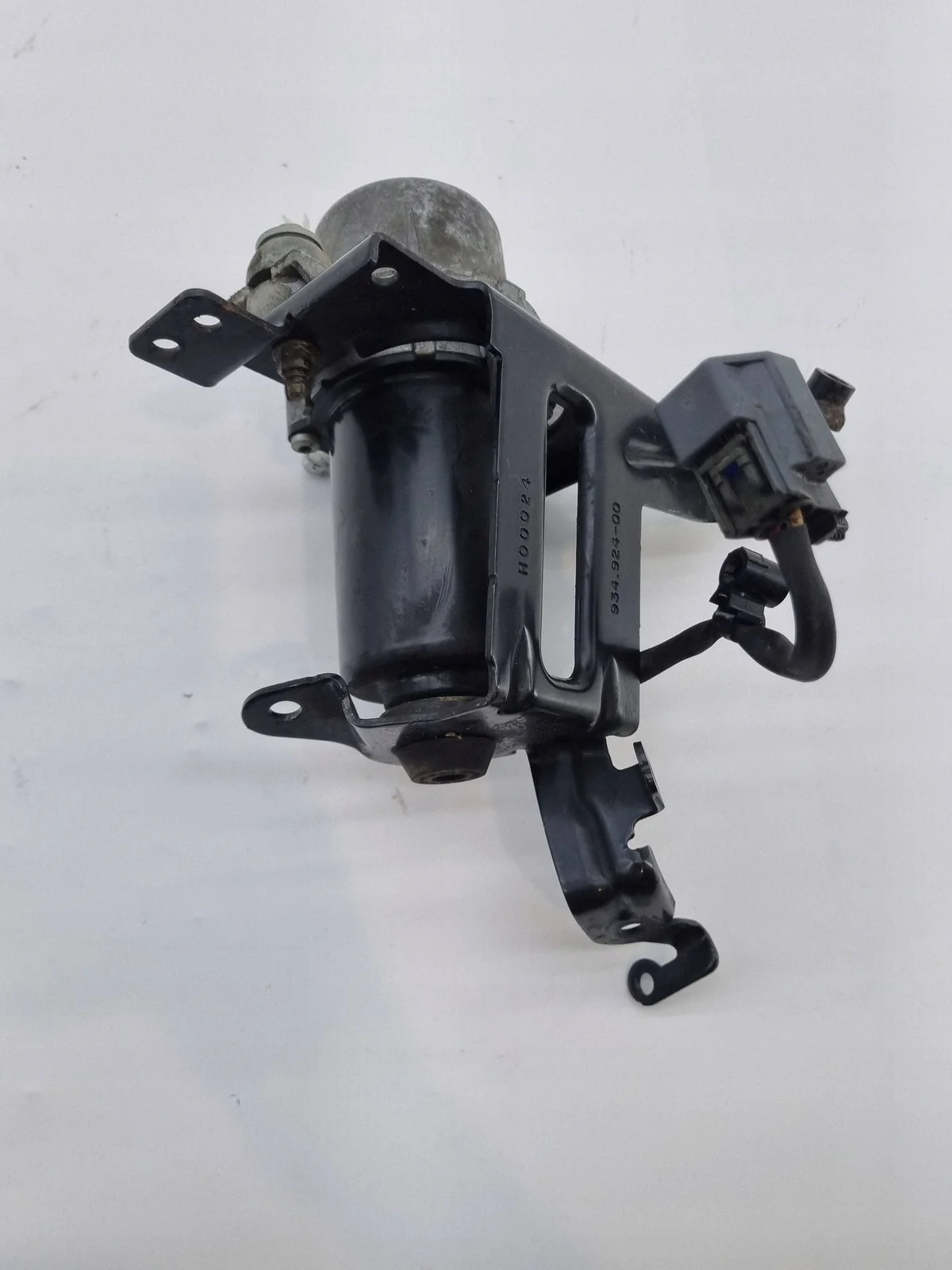 Chrysler Pacifica 2017 Pompe à vide P68274999AC image 3