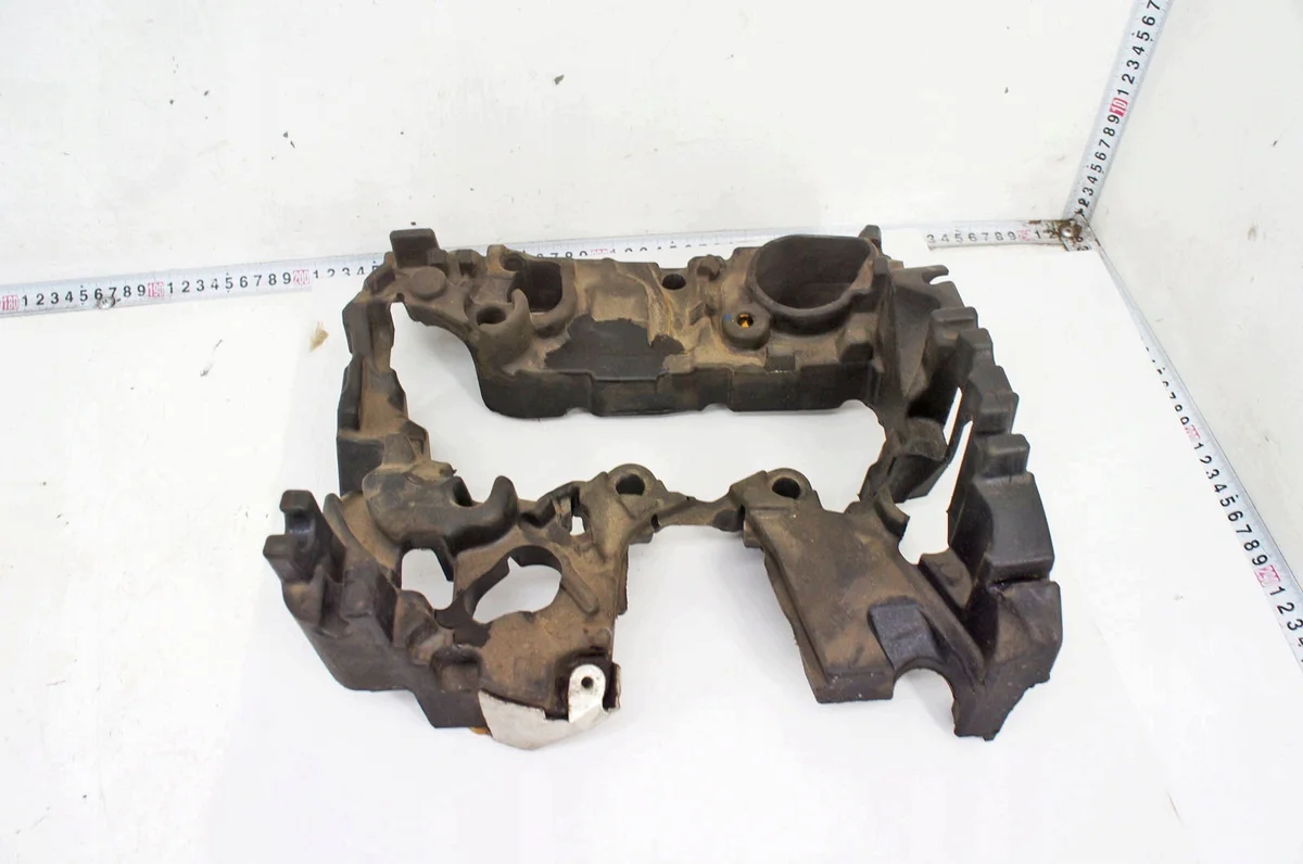 Isolation Moteur Ford Focus Mk4 VT201 image 3
