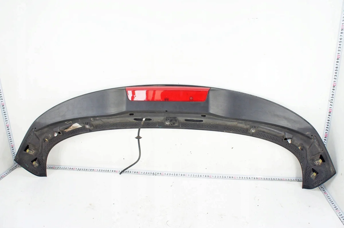 Spoiler Maletero Ford Focus Mk4 Kombi Usado image 5