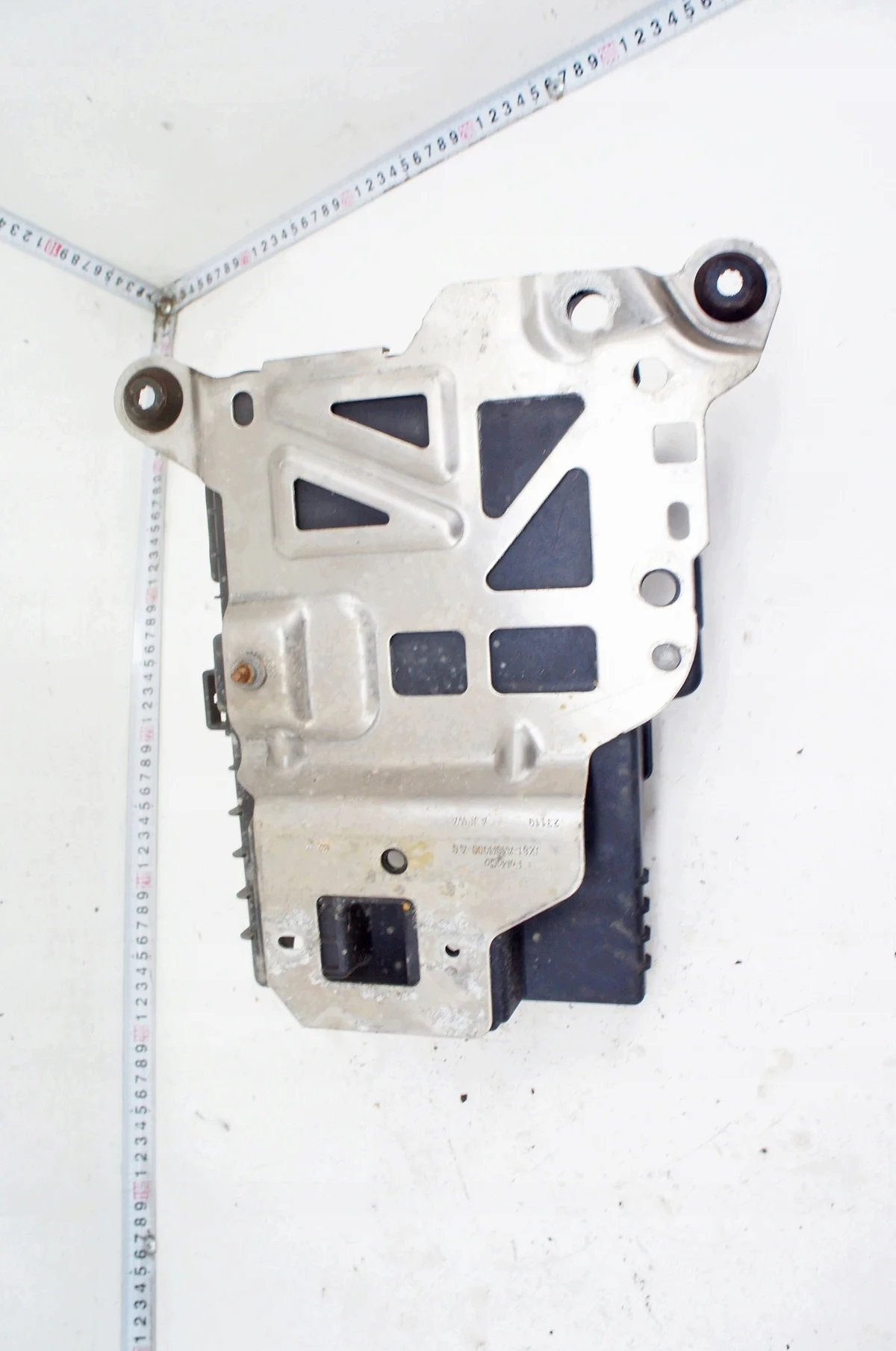Ford Focus Mk4 1.0 Batterifäste VT265-AR85157 image 4