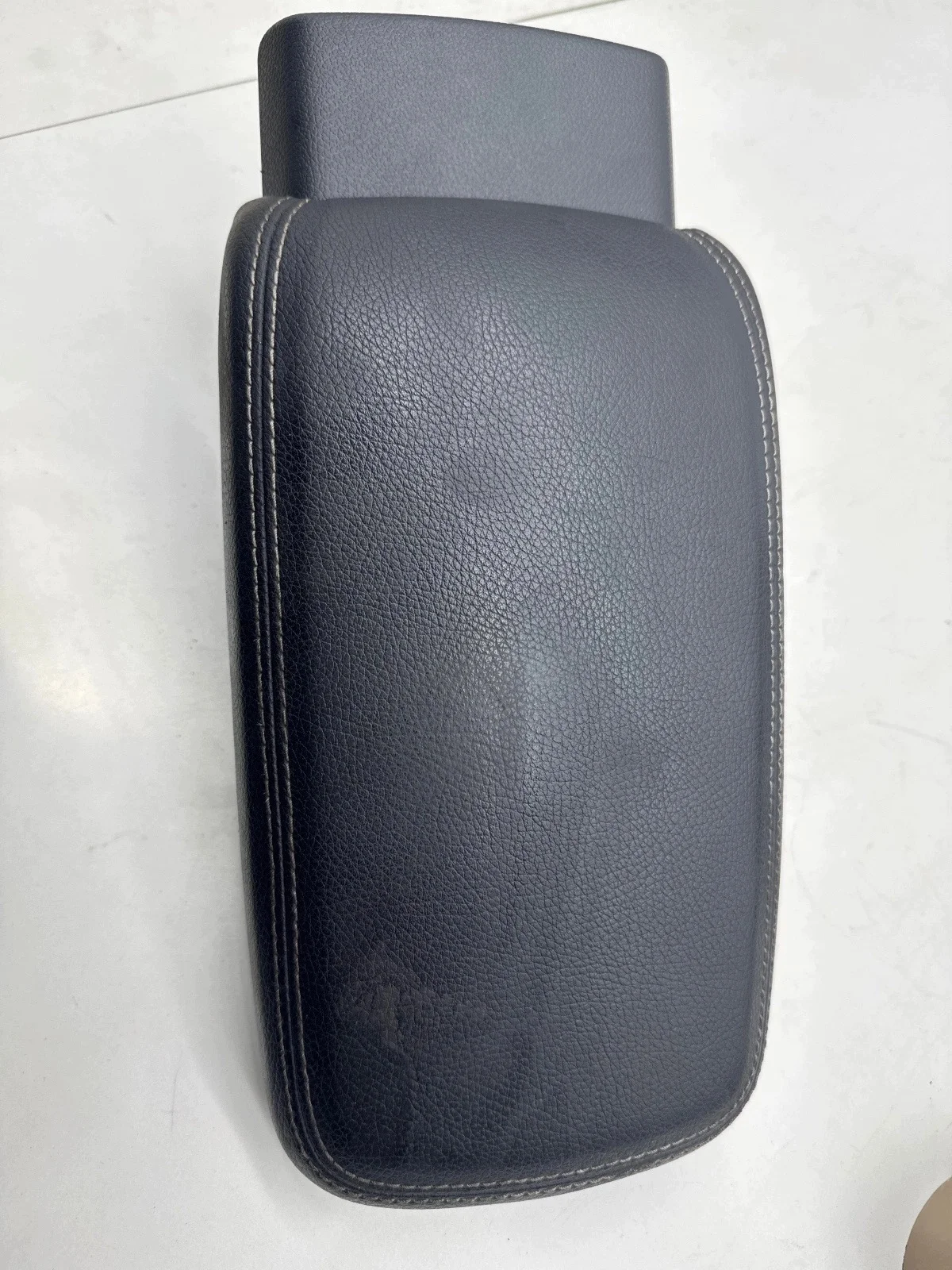 Armlehne Mercedes A (W176) 12-18 OE