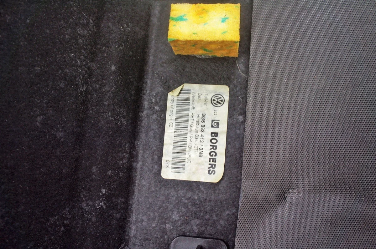 Ablage Gepäckraum VW Passat B8 Limo VS153 image 6