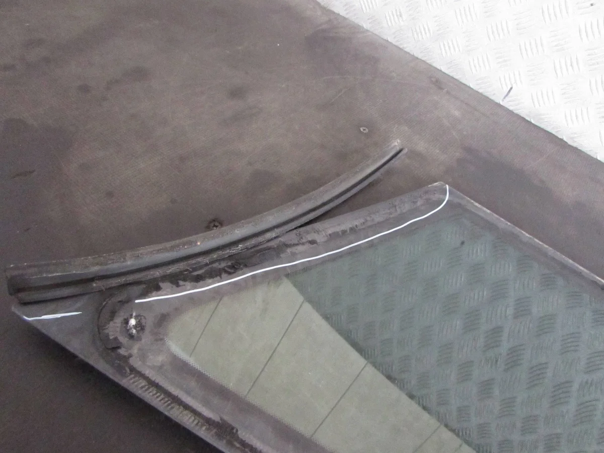 Linker achterruit Ford Focus II 04-07 Kombi image 3