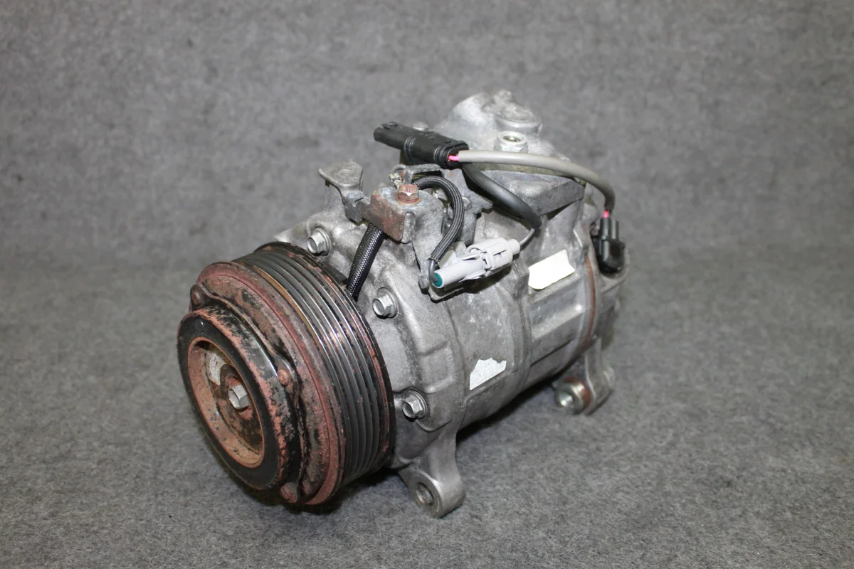 BMW Ilmastointikompressori 64529216466 Käytetty
