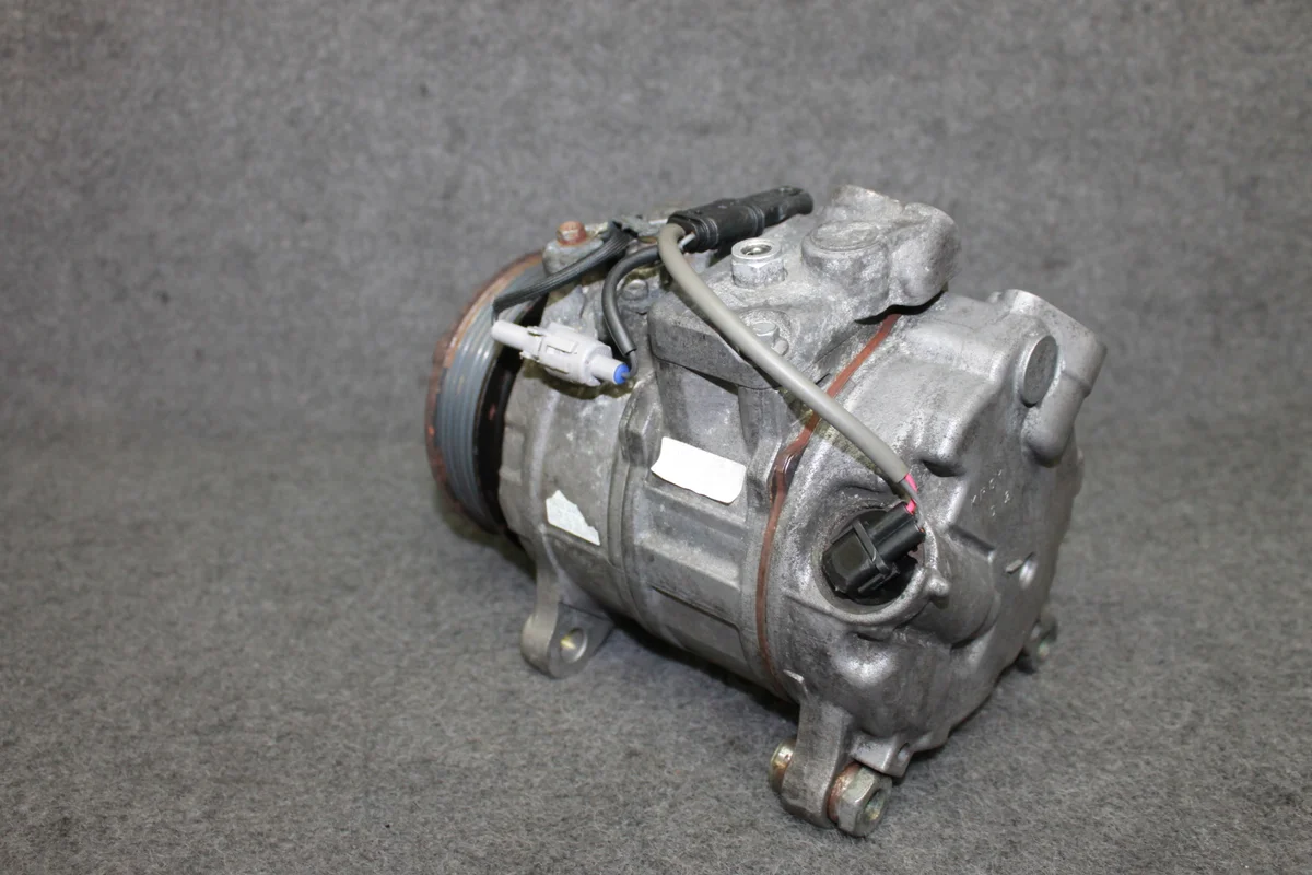 Klimakompressor BMW F30 F10 F15 2.8D 2.0i 3.0D image 3
