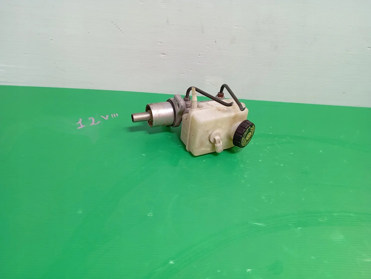 Cilindro de freno Mercedes-Benz A1694300202