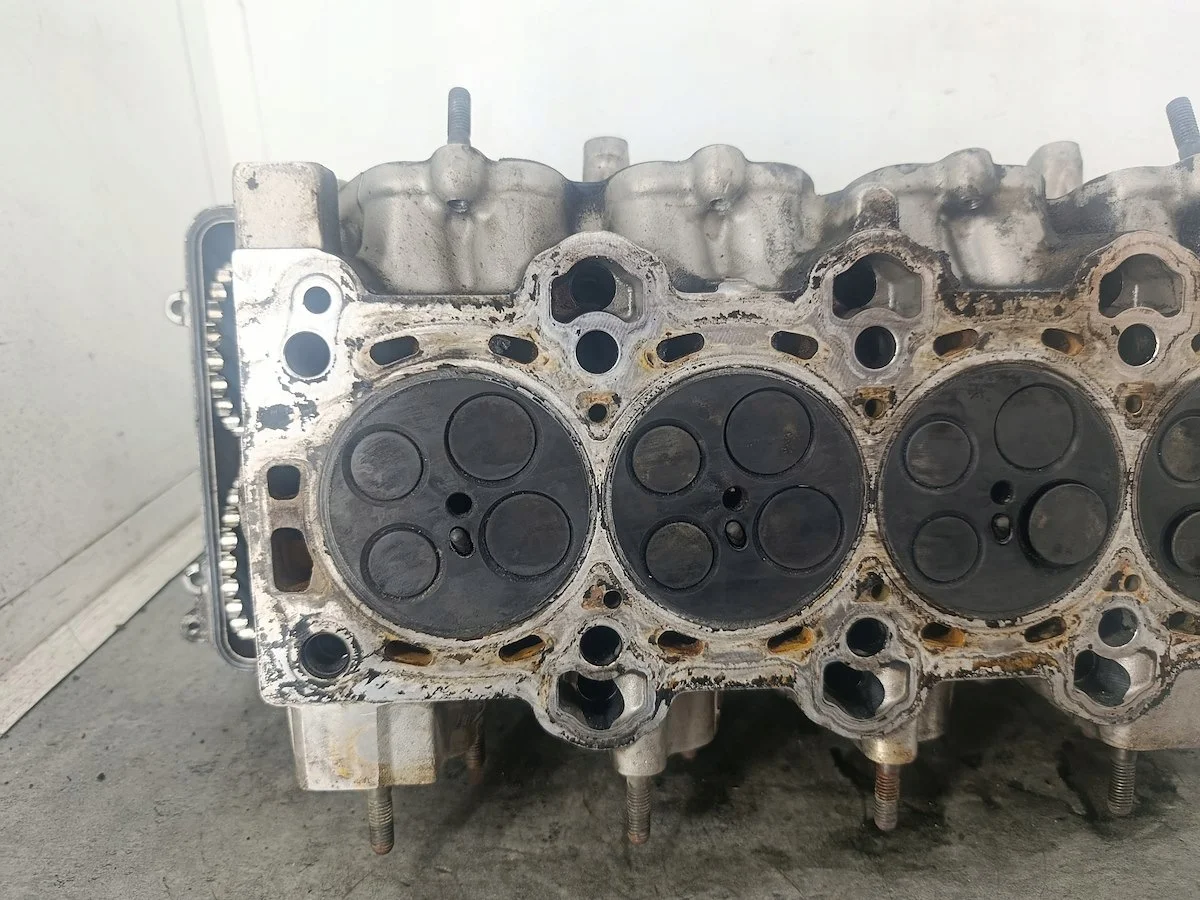 Cilinderkop Hyundai i20 22111-2A300 Gebruikt image 3