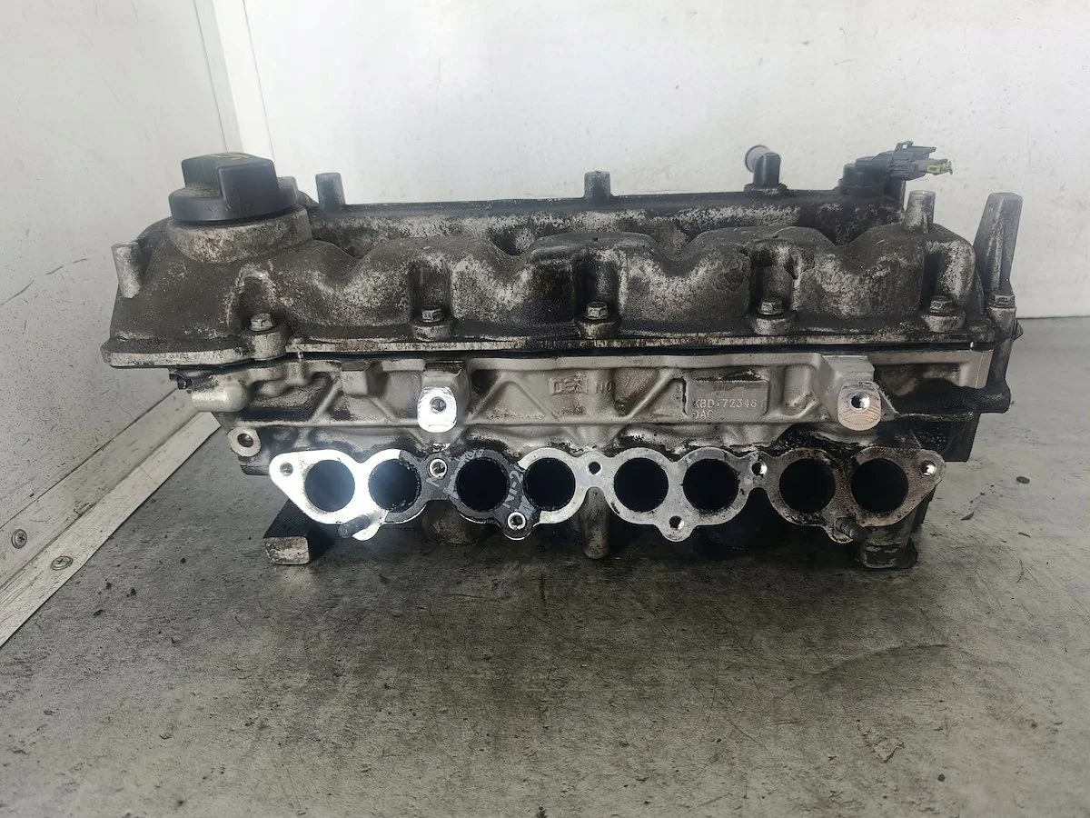 Cilinderkop Hyundai i20 22111-2A300 Gebruikt image 6