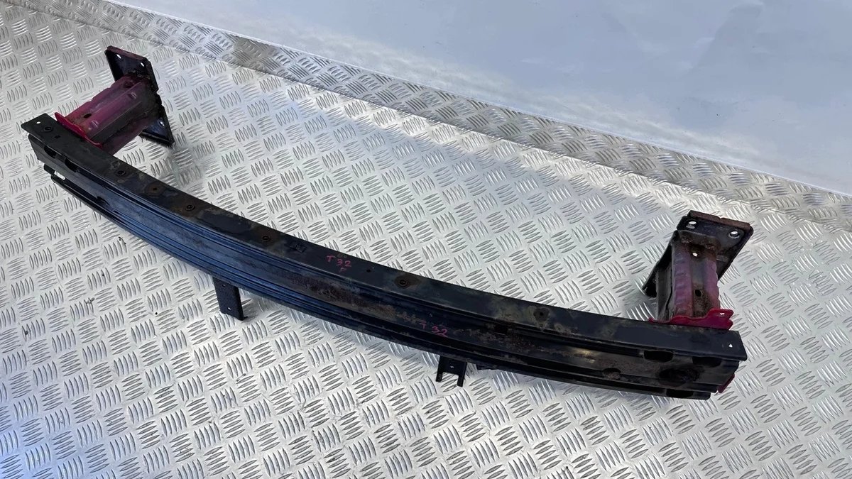 Versterking bumper Nissan X-TRAIL T32 image 6