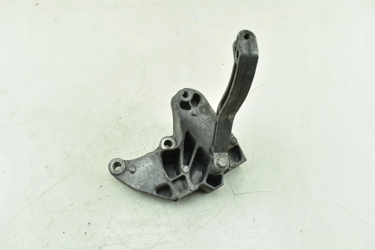 Suporte Câmbio VW Golf V 1.9 TDI 1K0199117AP