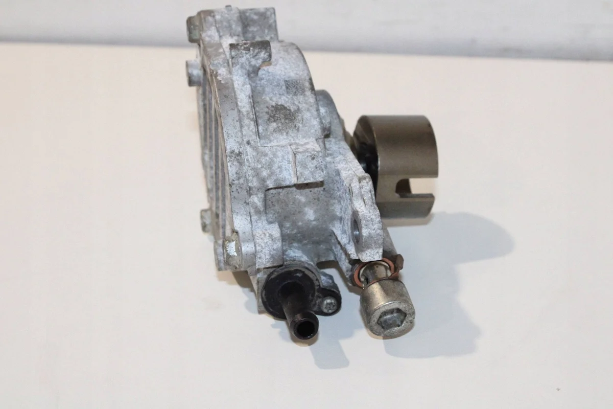 2018 Subaru XV II Vakuum pump HAI14077 image 4