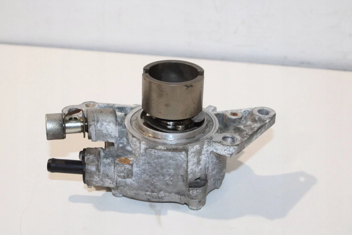 2018 Subaru XV II Vakuum pump HAI14077 image 7