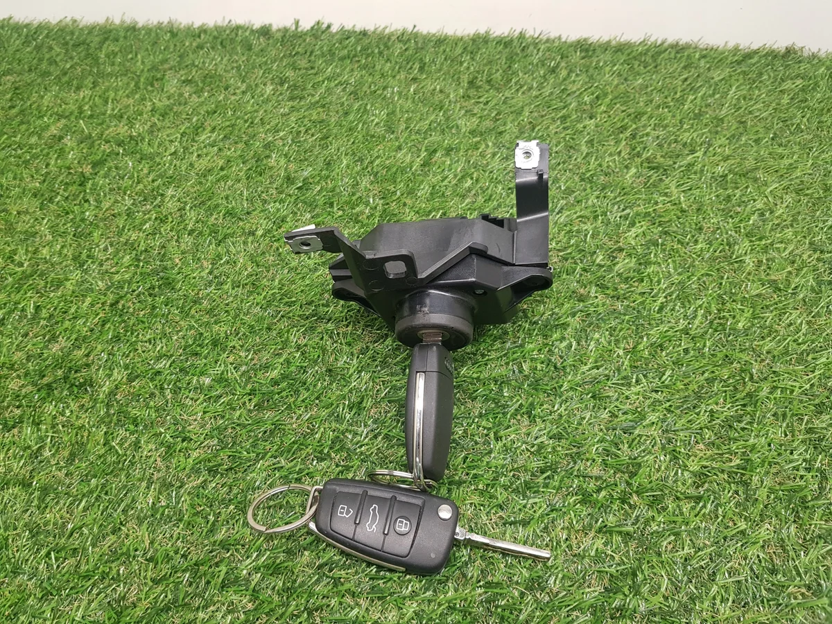 Contactslot met sleutel Audi Q7 4F0910132E image 8
