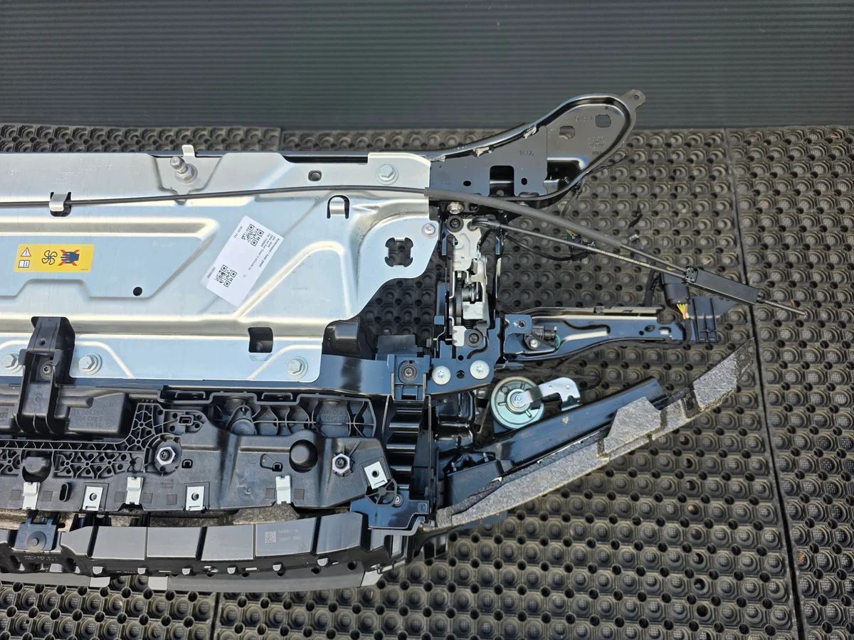 BMW G26 I4 Frontbalk Förstärkning image 8