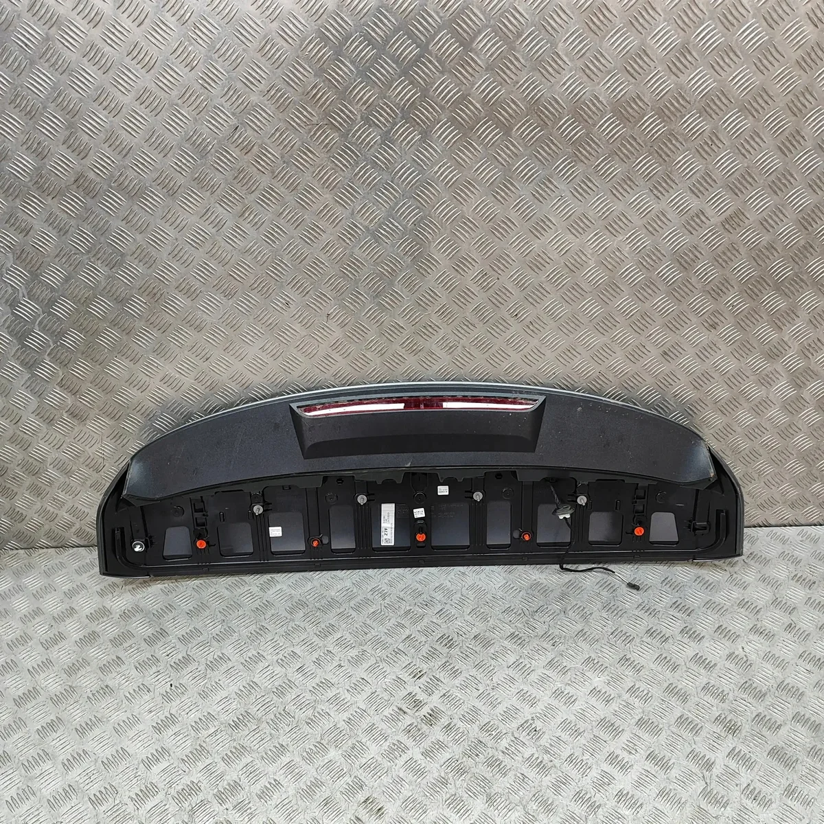 Audi Q4 SUV Bagklappspoiler 89A827933