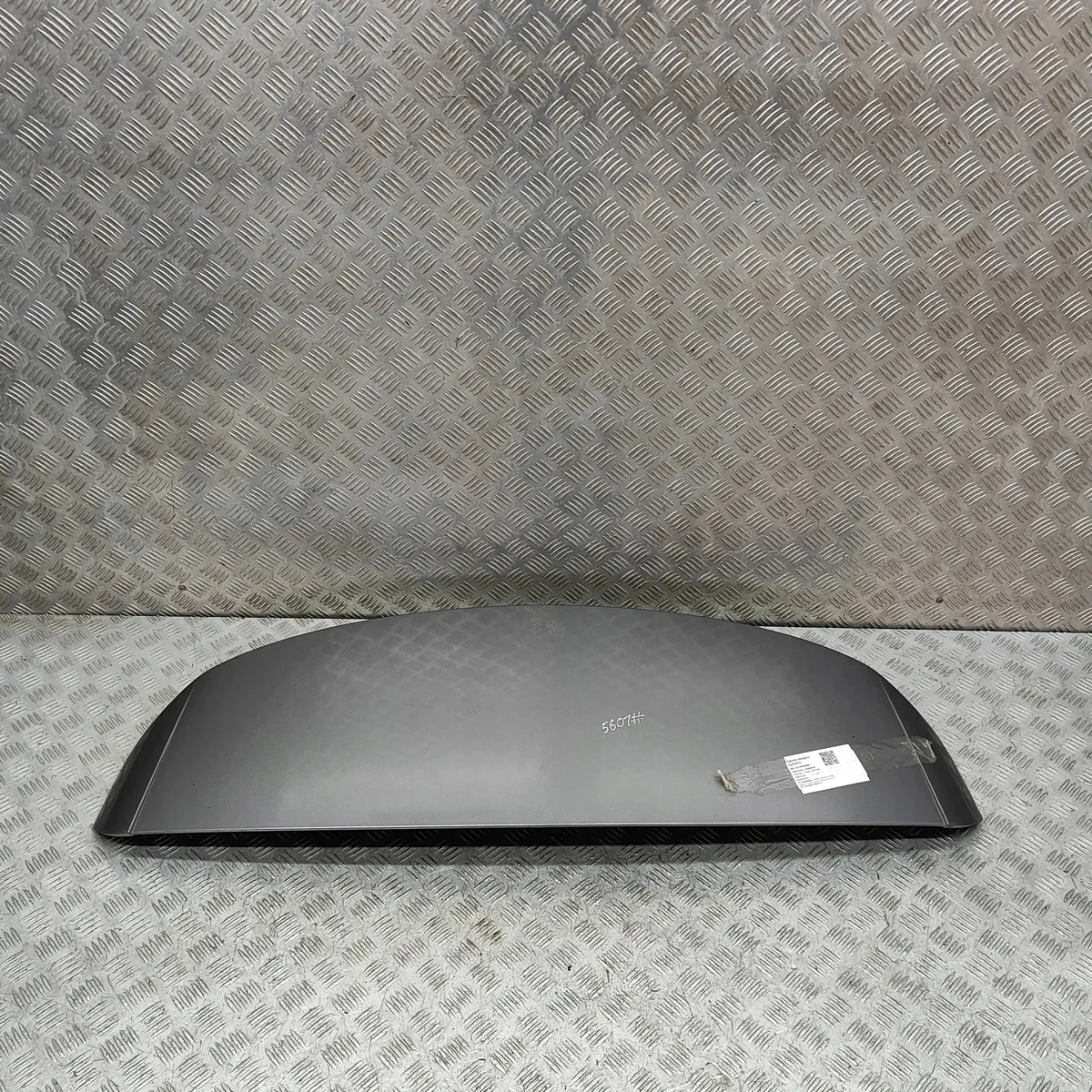 Spoiler Portón Audi Q4 SUV (F4B) Usado image 3