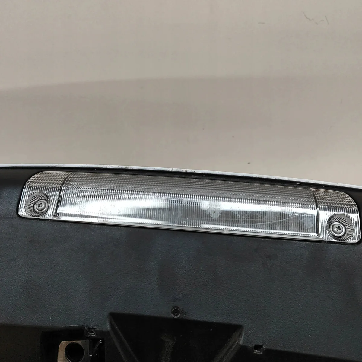 Spoiler Kofferraumklappe Toyota Yaris Cross image 3