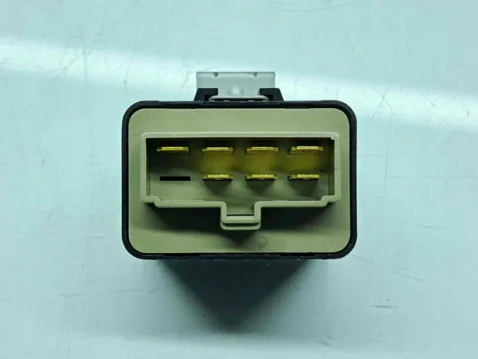 Relais Hyundai i30 (FD) 95420-2L500 image 3