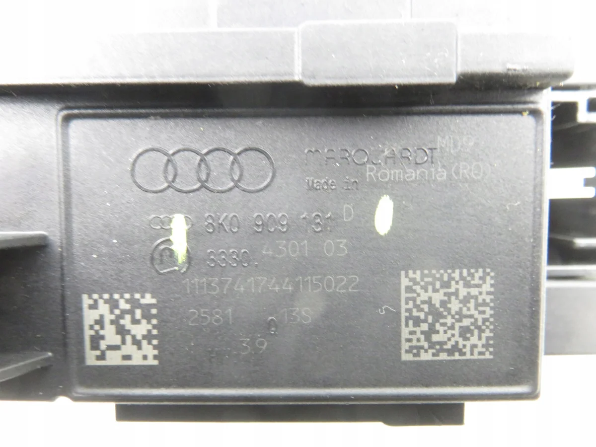 Audi A4 B8 Ignition Switch 8K0909131D Used image 4