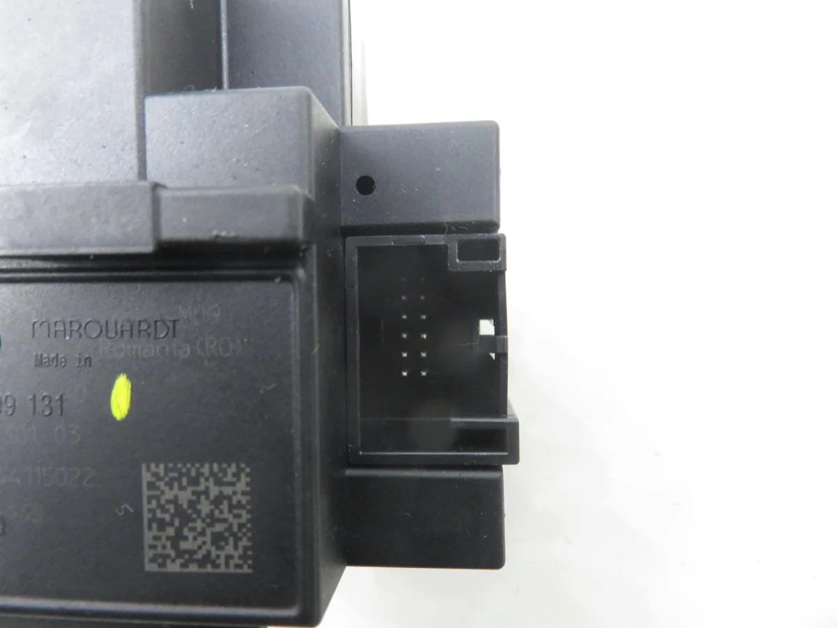 Audi A4 B8 Ignition Switch 8K0909131D Used image 5