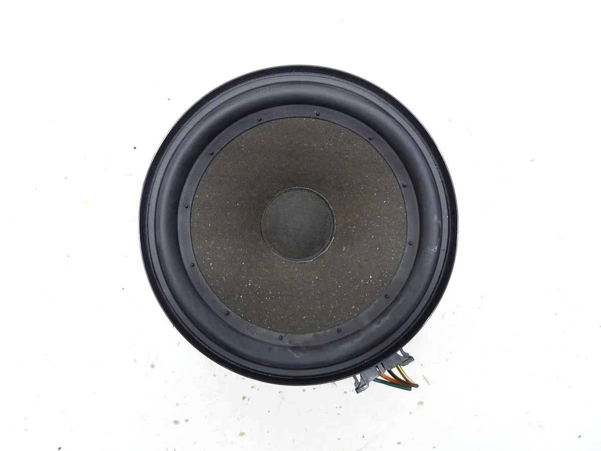 Alto-falante Porta VW Scirocco III 1K8035454